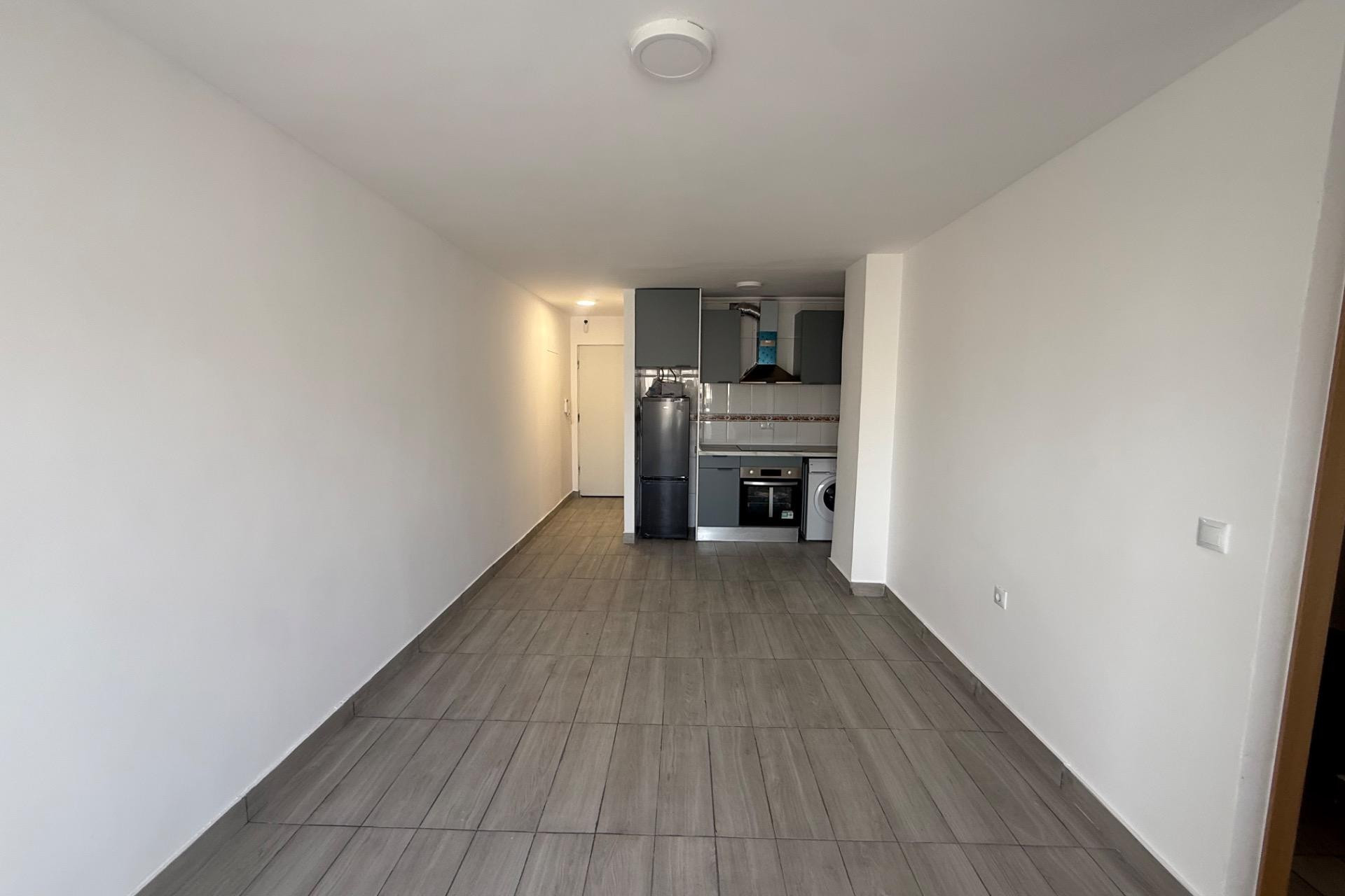 Reventa - Apartment - Torrevieja - Estacion de autobuses