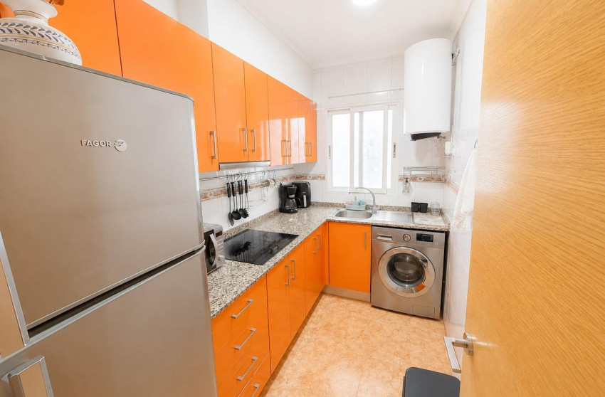 Reventa - Apartment - Torrevieja - Estacion de autobuses
