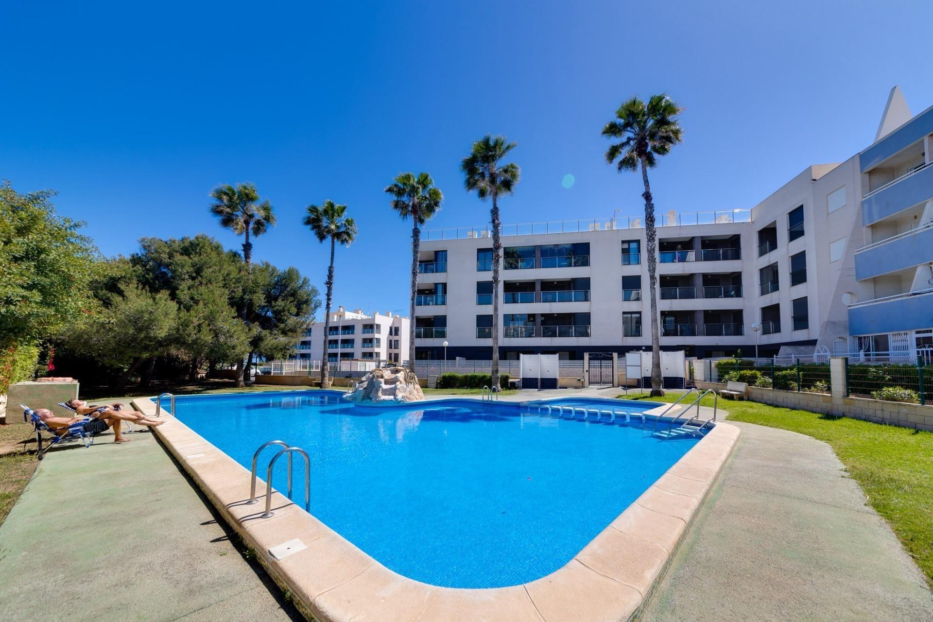 Reventa - Apartment - Torrevieja - La Mata pueblo