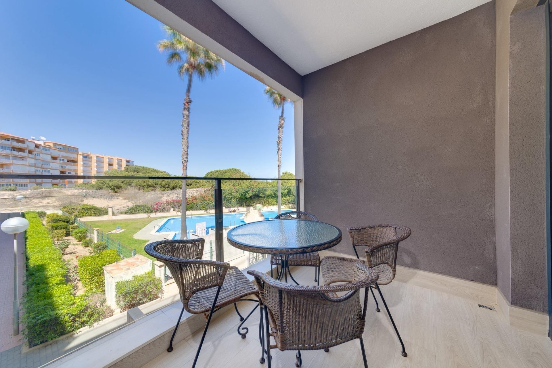 Reventa - Apartment - Torrevieja - La Mata pueblo