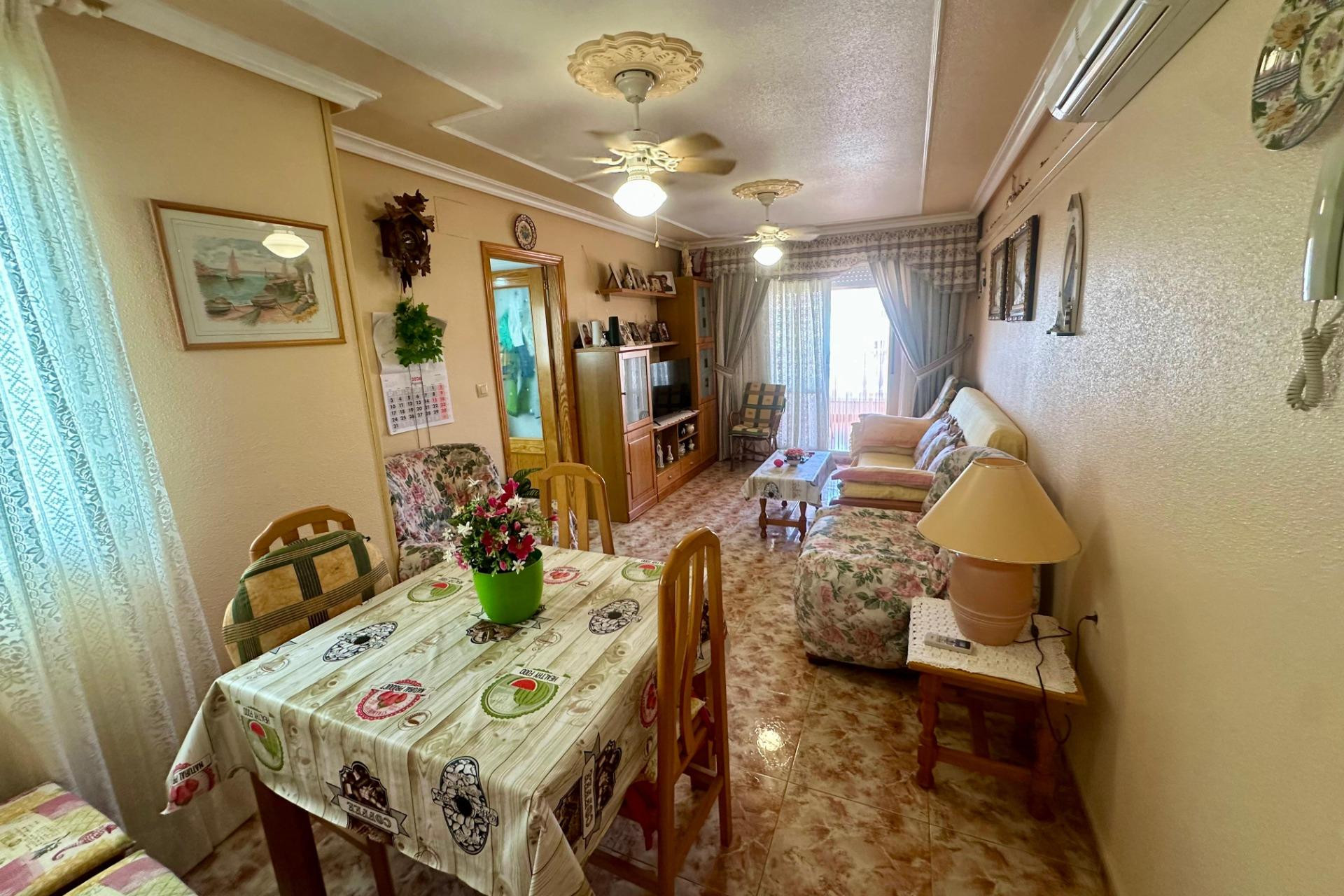 Reventa - Apartment - Torrevieja - La Mata pueblo