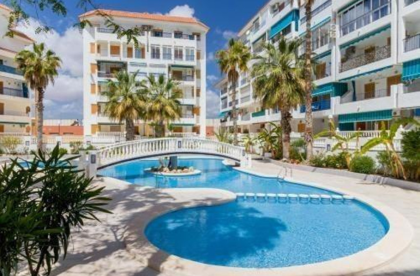 Reventa - Apartment - Torrevieja - La Mata pueblo