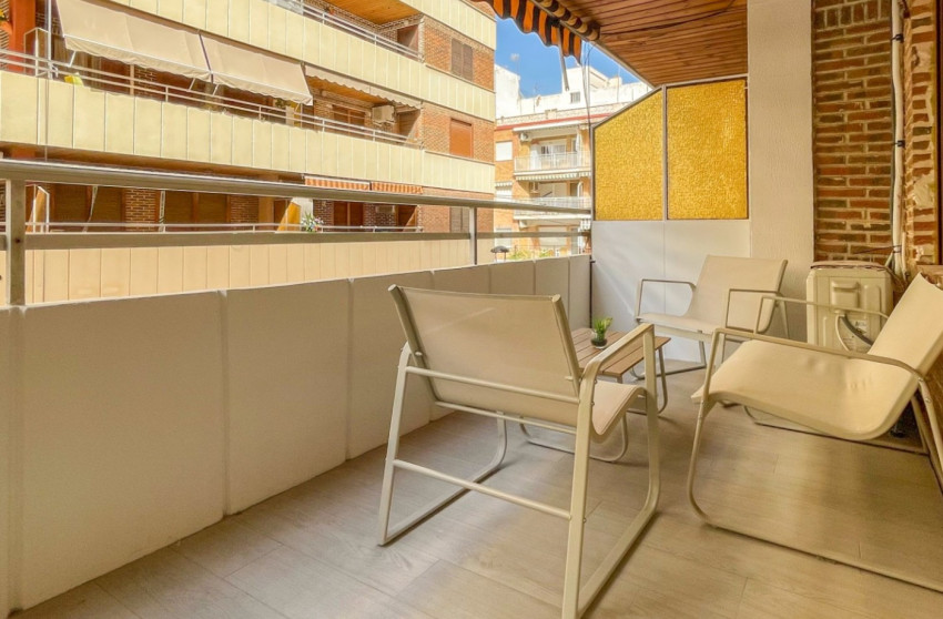Reventa - Apartment - Torrevieja - Playa Acequion