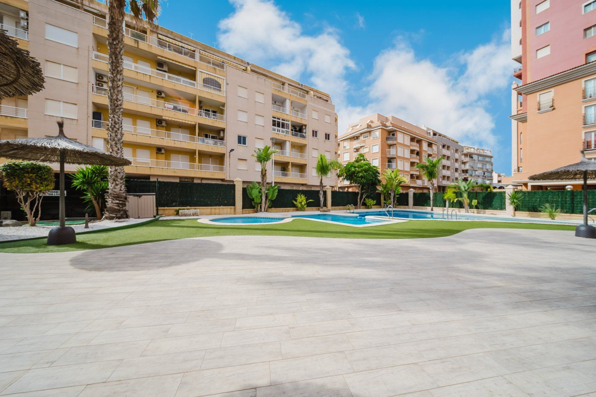 Reventa - Apartment - Torrevieja - Playa de los locos