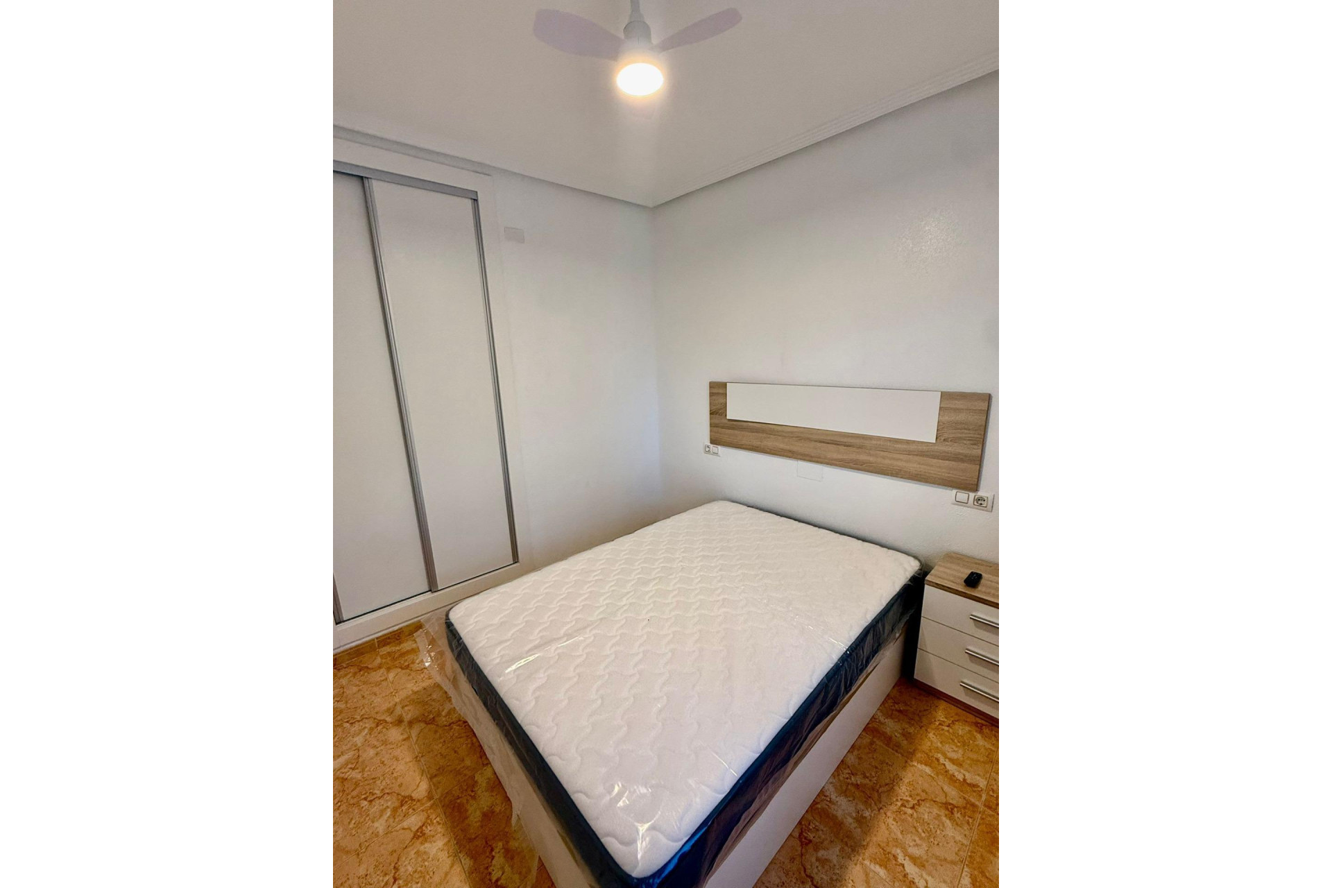 Reventa - Apartment - Torrevieja - Playa de los locos