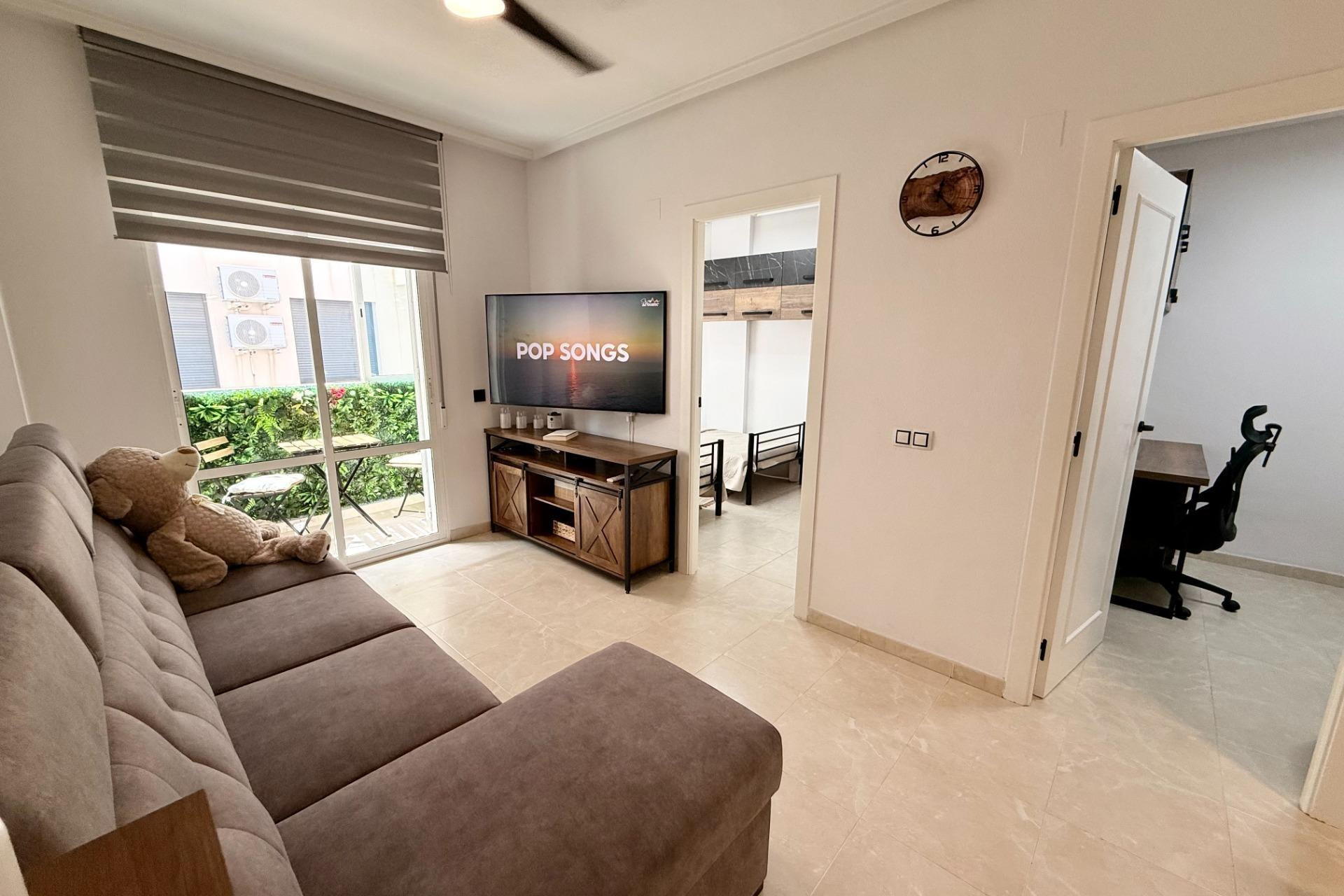 Reventa - Apartment - Torrevieja - Playa de los locos