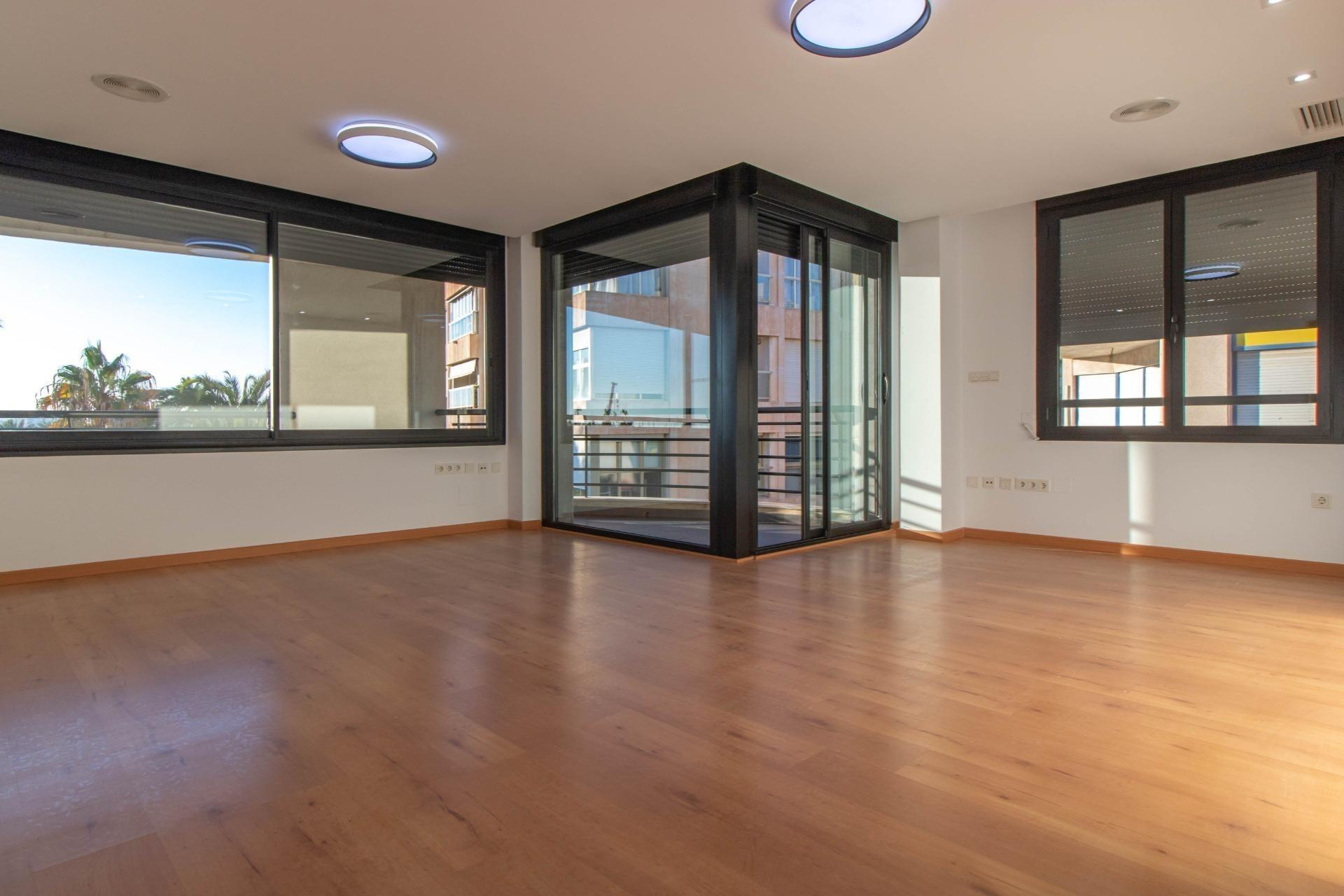 Reventa - Apartment - Torrevieja - Puerto Deportivo