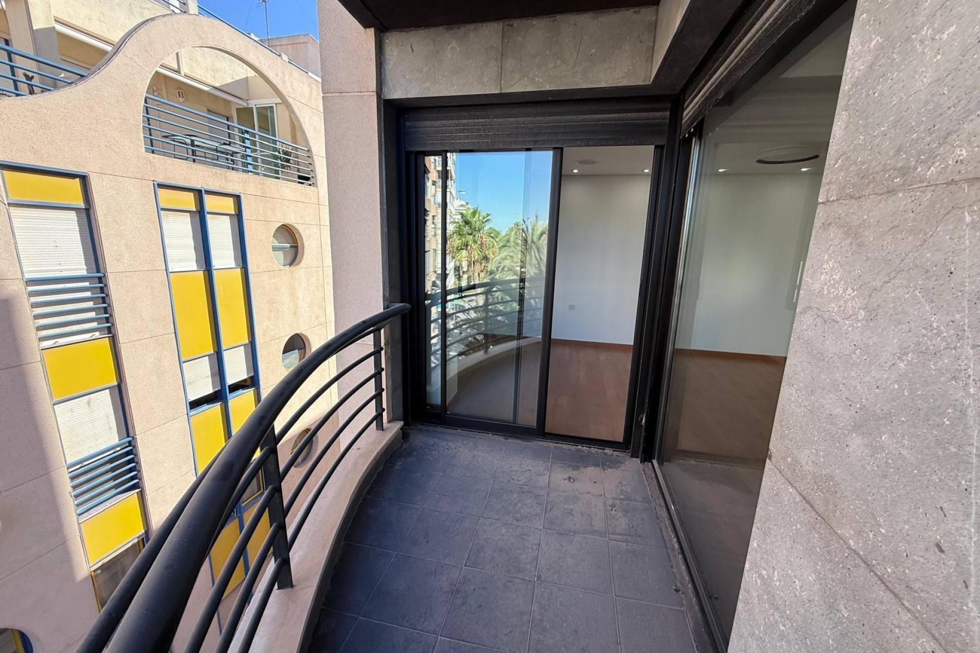 Reventa - Apartment - Torrevieja - Puerto Deportivo