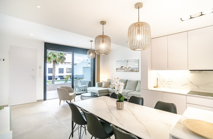 Reventa - Ático - LO PAGÁN