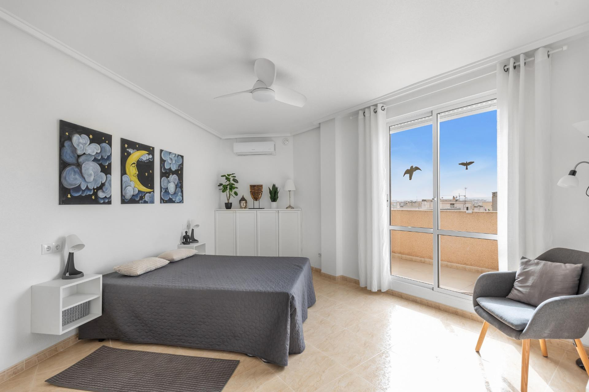 Reventa - Ático - Torrevieja - Estacion de autobuses