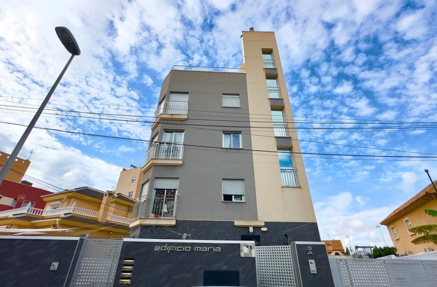 Reventa - Building - Torrevieja - Playa del cura