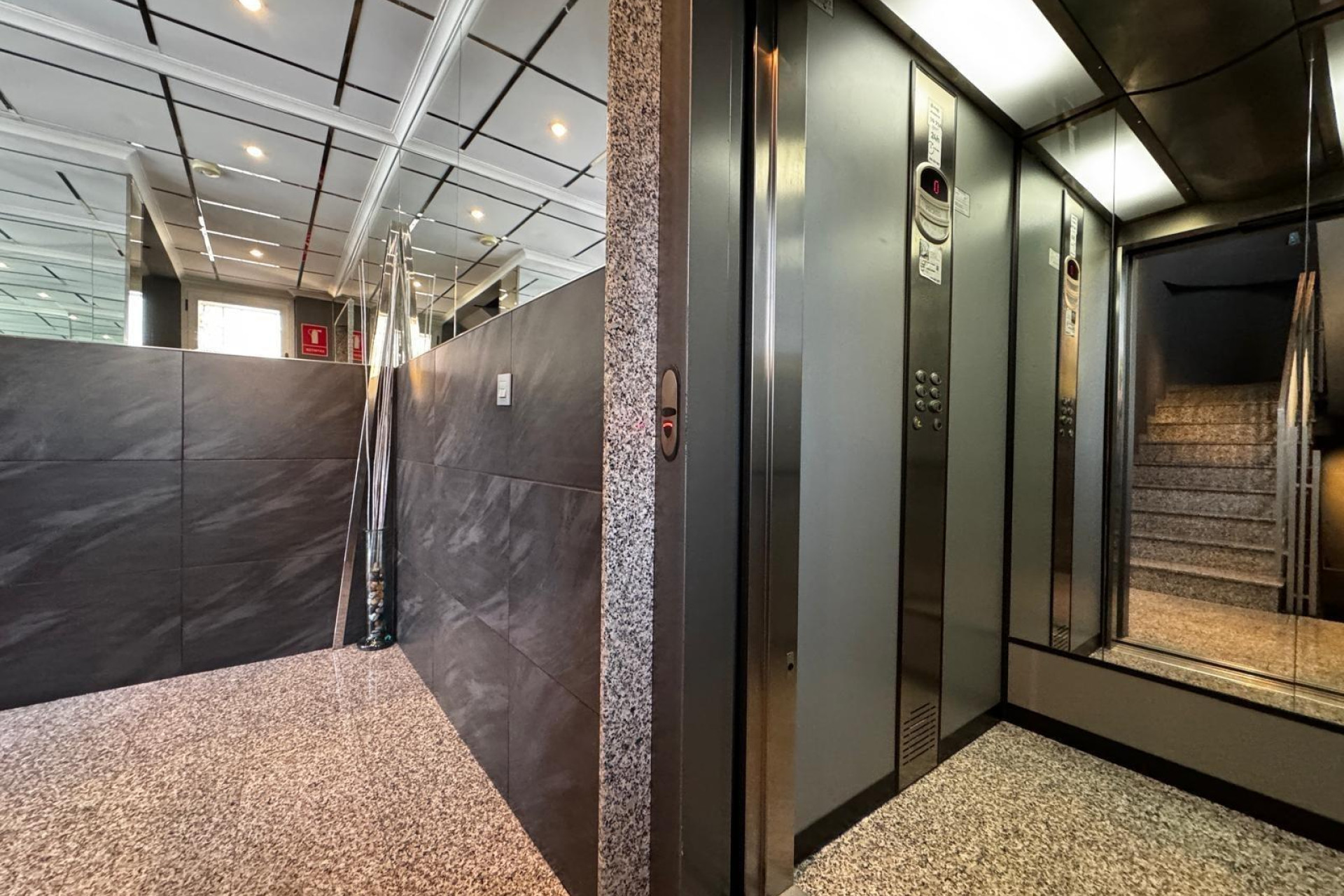 Reventa - Building - Torrevieja - Playa del cura