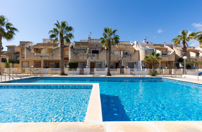 Reventa - Bungalow - Planta Baja - Guardamar del Segura - Urbanizaciones