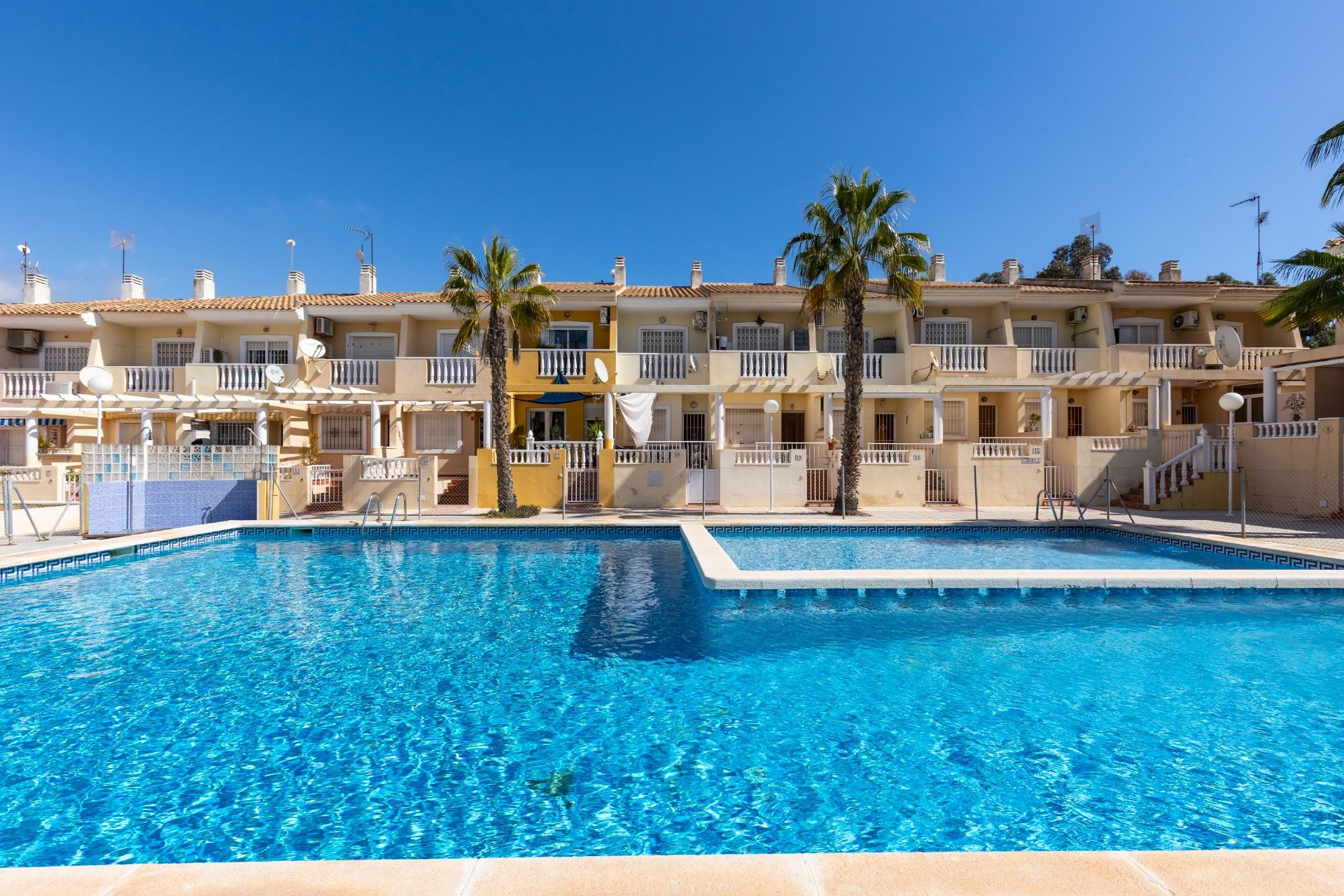 Reventa - Bungalow - Planta Baja - Guardamar del Segura - Urbanizaciones