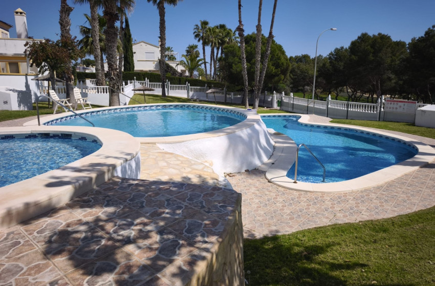 Reventa - Bungalow - Planta Baja - Orihuela Costa - Villamartin