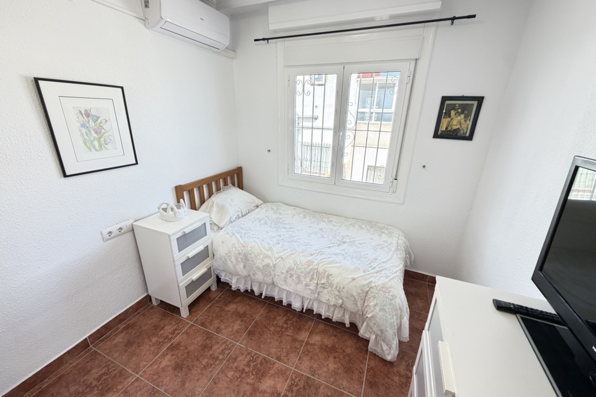 Reventa - Bungalow - Planta Baja - San Miguel de Salinas - San Miguel - Town