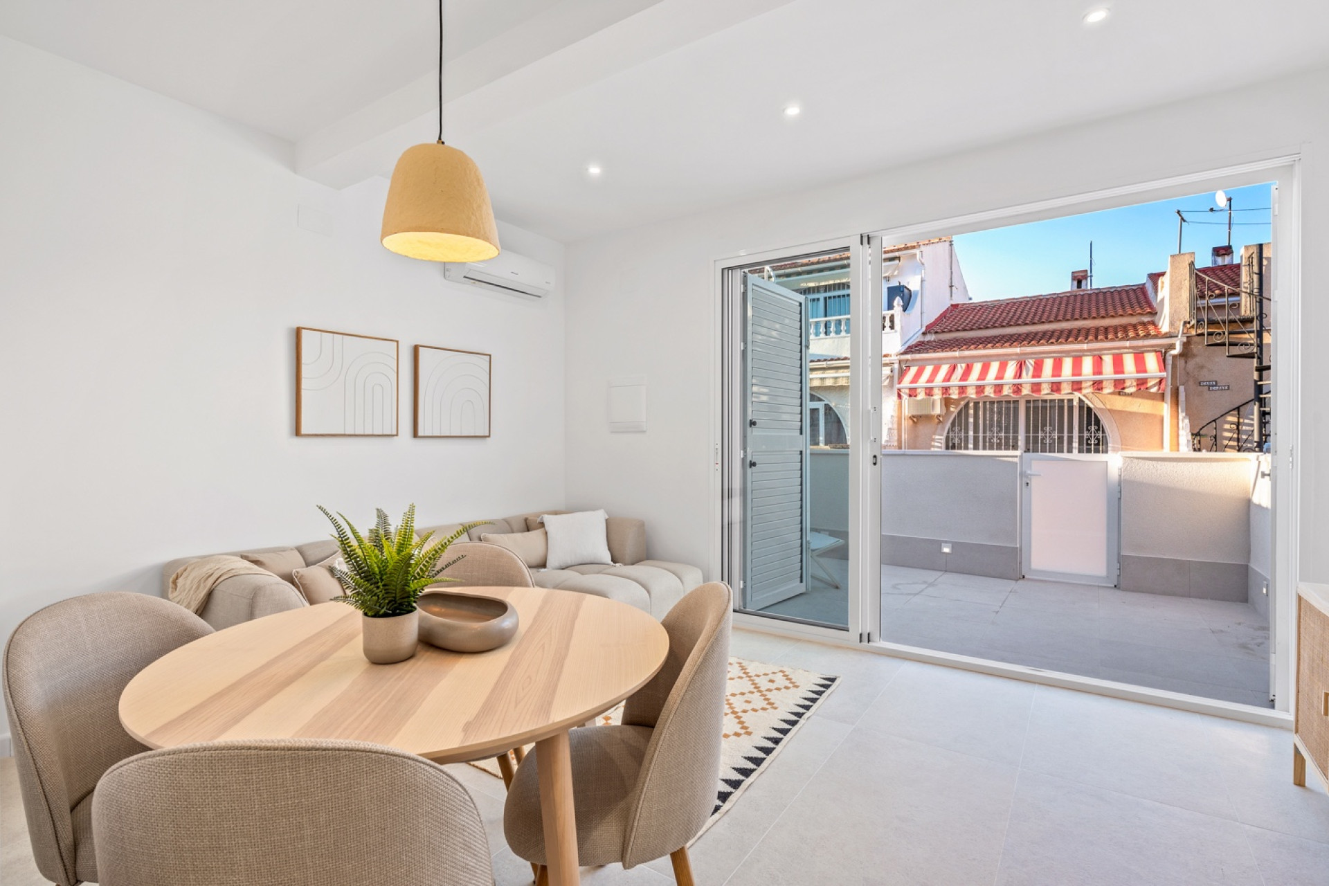 Reventa - Bungalow - Planta Baja - Torrevieja - El Chaparral