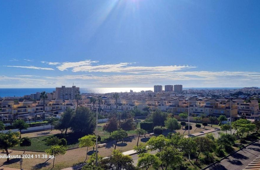 Reventa - Bungalow - Planta Baja - Torrevieja - La Mata