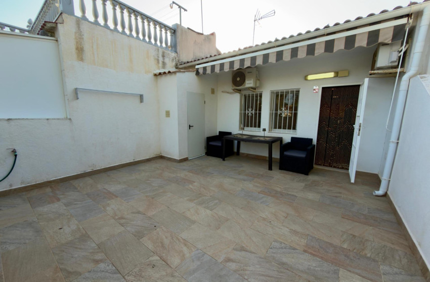 Reventa - Bungalow - Planta Baja - Torrevieja - La Siesta - El Salado - Torreta