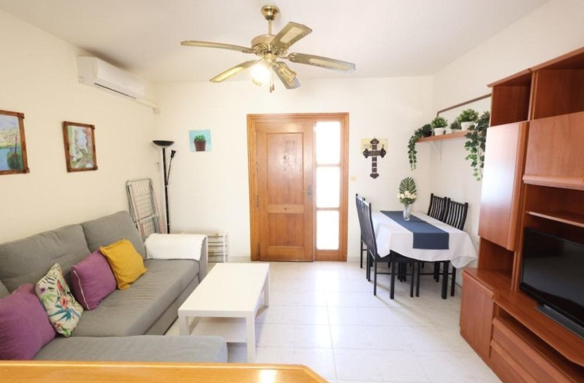Reventa - Bungalow - Planta Baja - Torrevieja - La Siesta - El Salado - Torreta