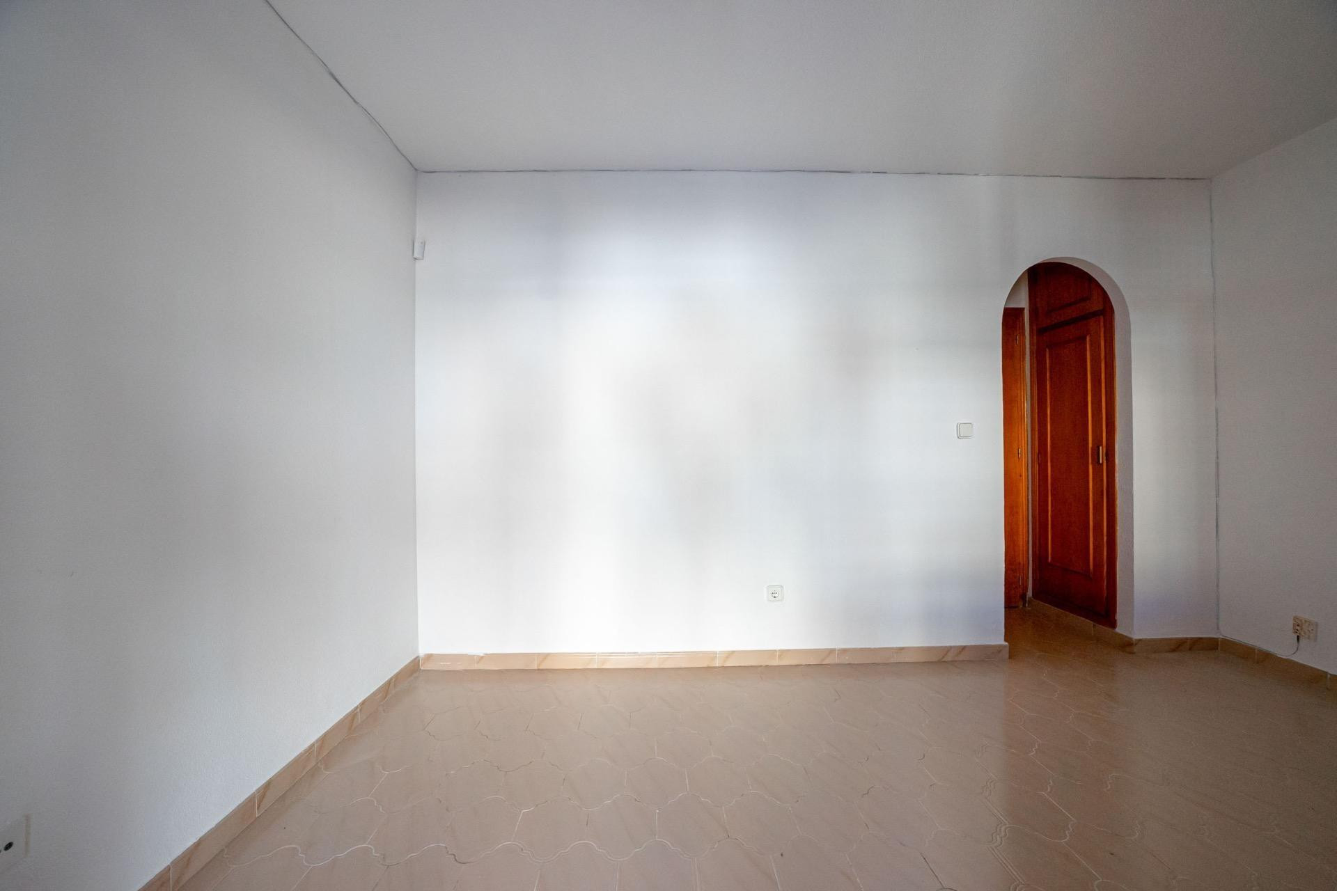 Reventa - Bungalow - Planta Baja - Torrevieja - La Siesta - El Salado - Torreta