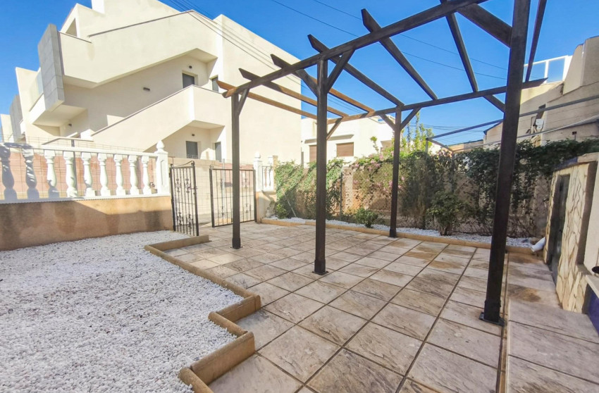 Reventa - Bungalow - Planta Baja - Torrevieja - Los balcones