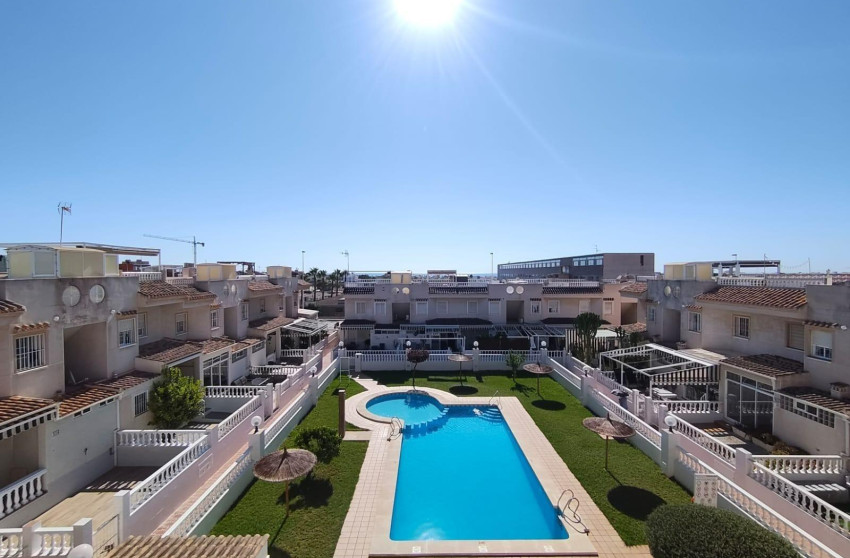 Reventa - Bungalow - Planta Baja - Torrevieja - Parque las naciones