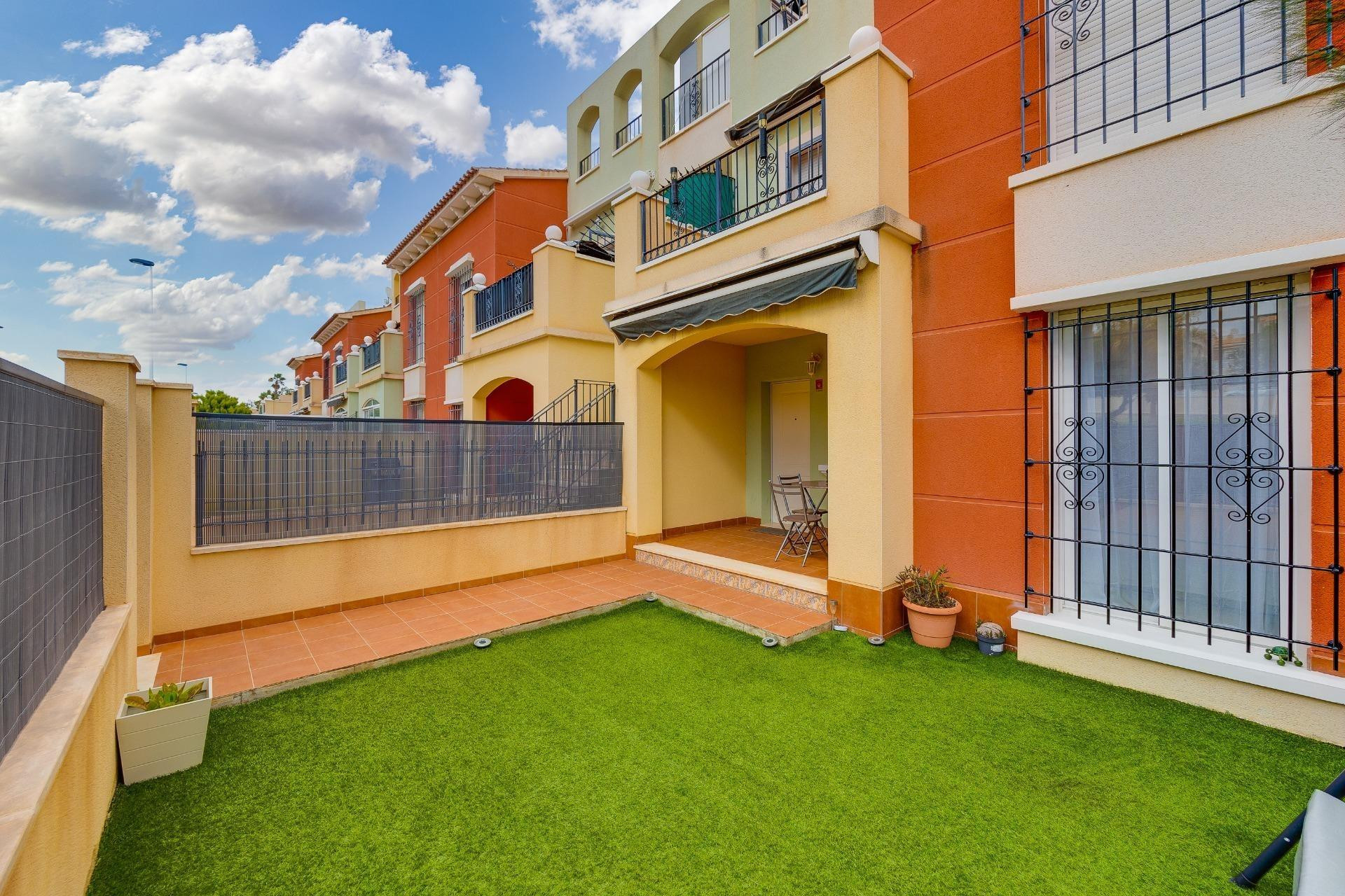 Reventa - Bungalow - Planta Baja - Torrevieja - Parque las naciones