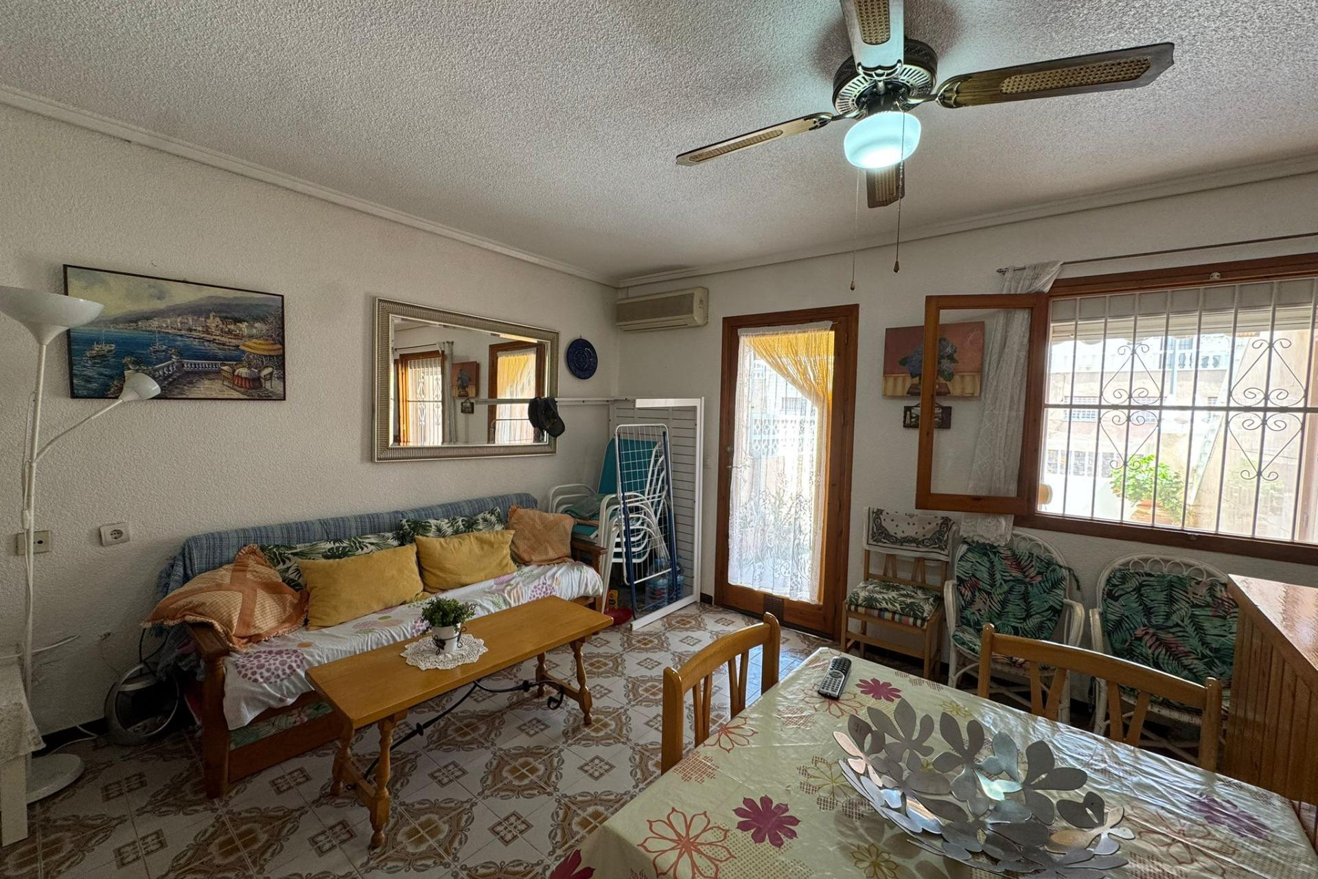 Reventa - Bungalow - Planta Baja - Torrevieja - Playa de los Naufragos