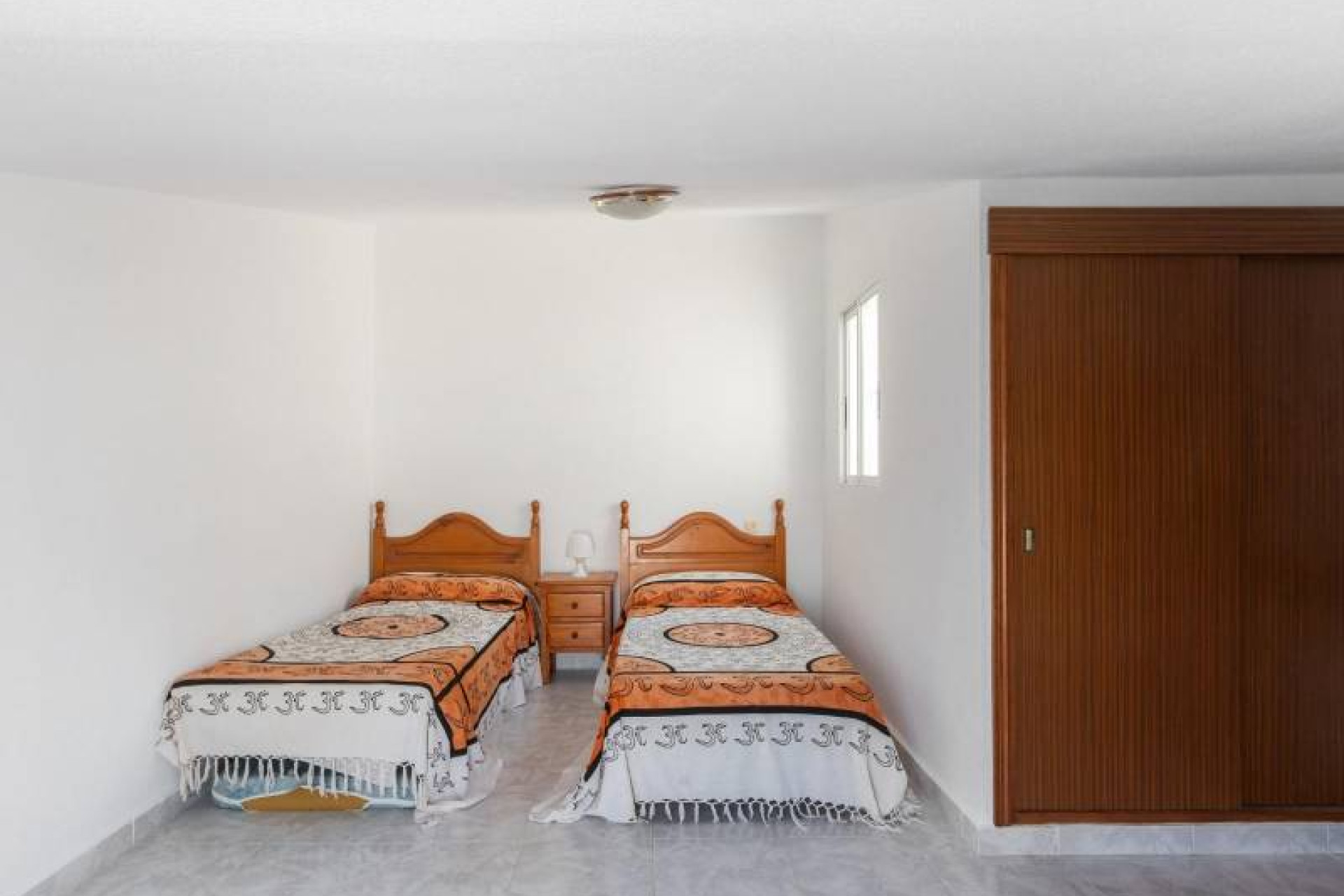 Reventa - Bungalow - Planta Baja - Torrevieja - San luis