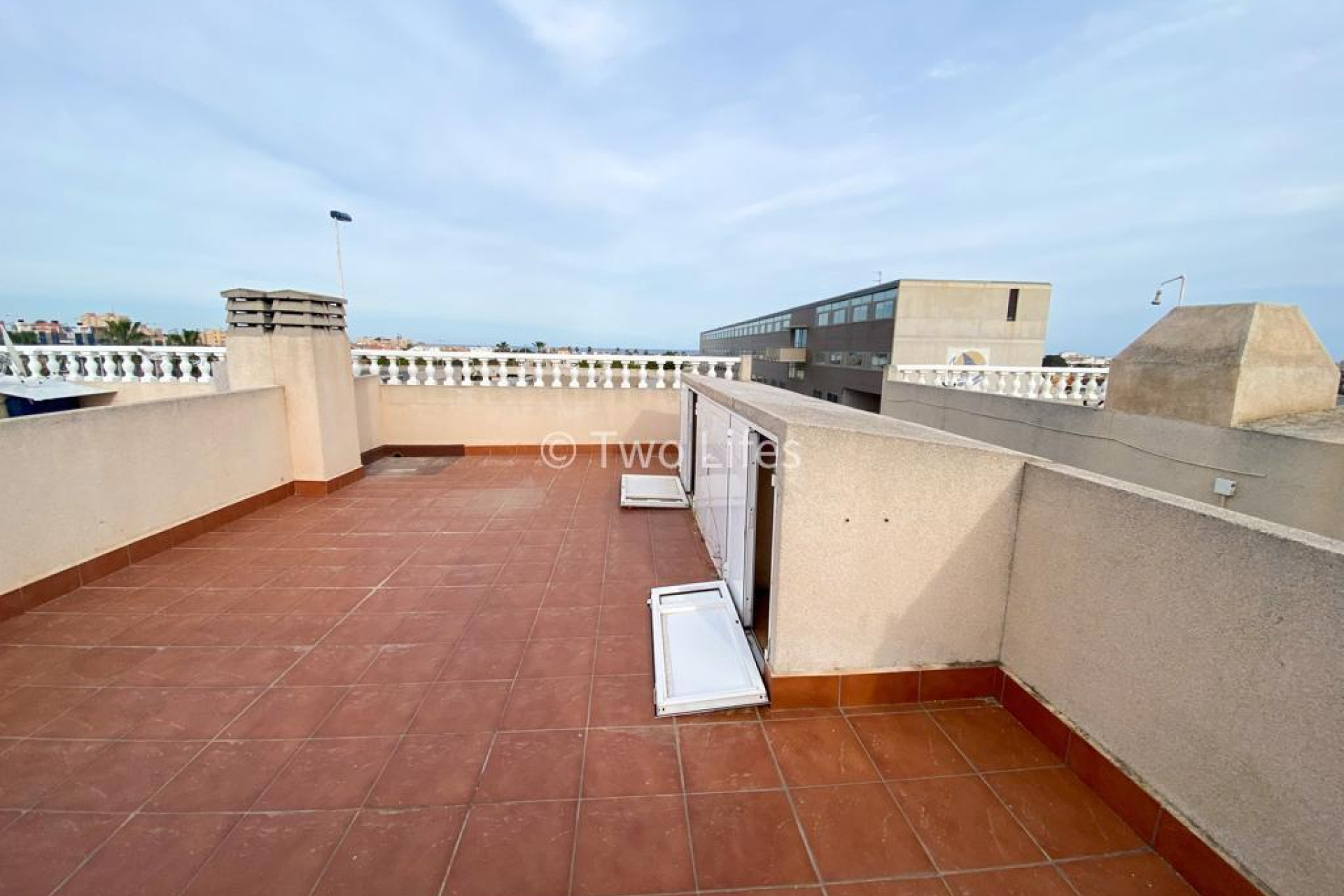 Reventa - Bungalow - Planta Baja - Torrevieja - Sector 25