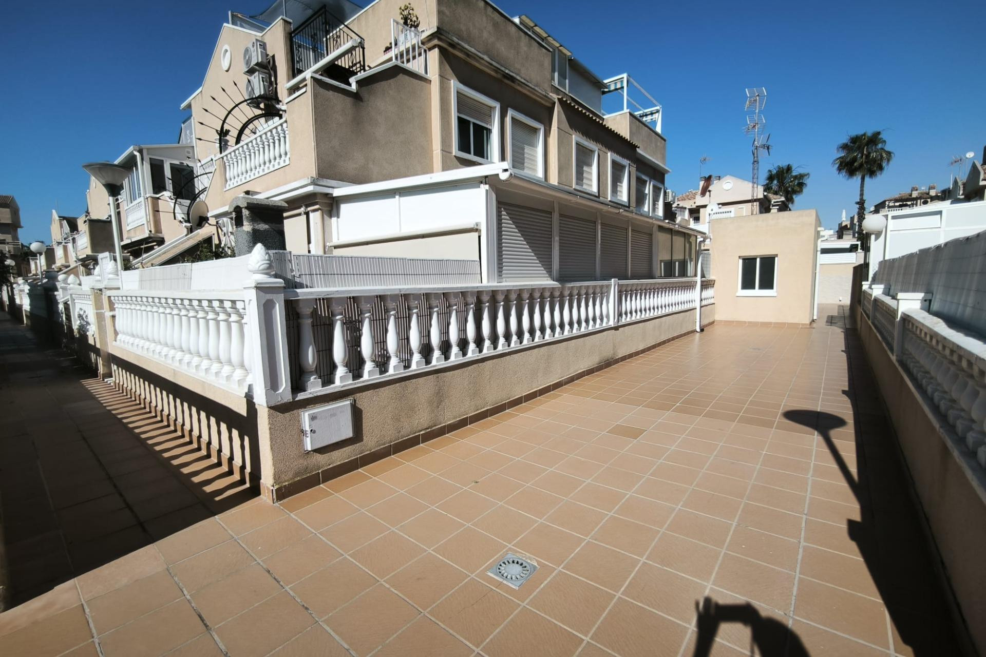 Reventa - Bungalow - Planta Baja - Torrevieja - Torreblanca