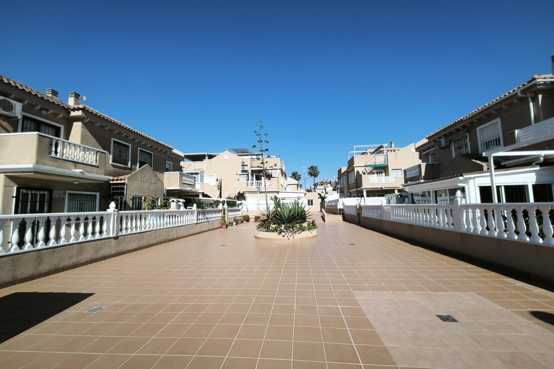 Reventa - Bungalow - Planta Baja - Torrevieja - Torreblanca