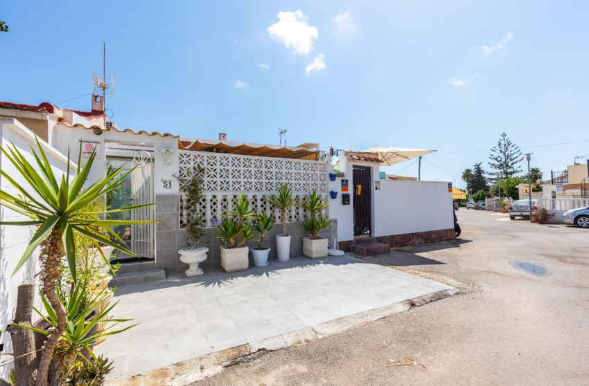 Reventa - Bungalow - Planta Baja - Torrevieja - Torretas