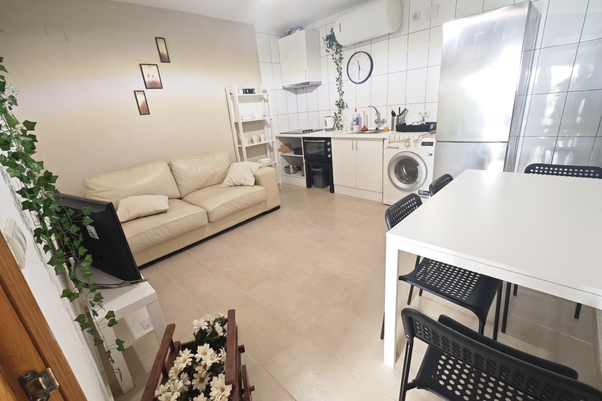 Reventa - Bungalow - Planta Baja - Torrevieja - torrevieja