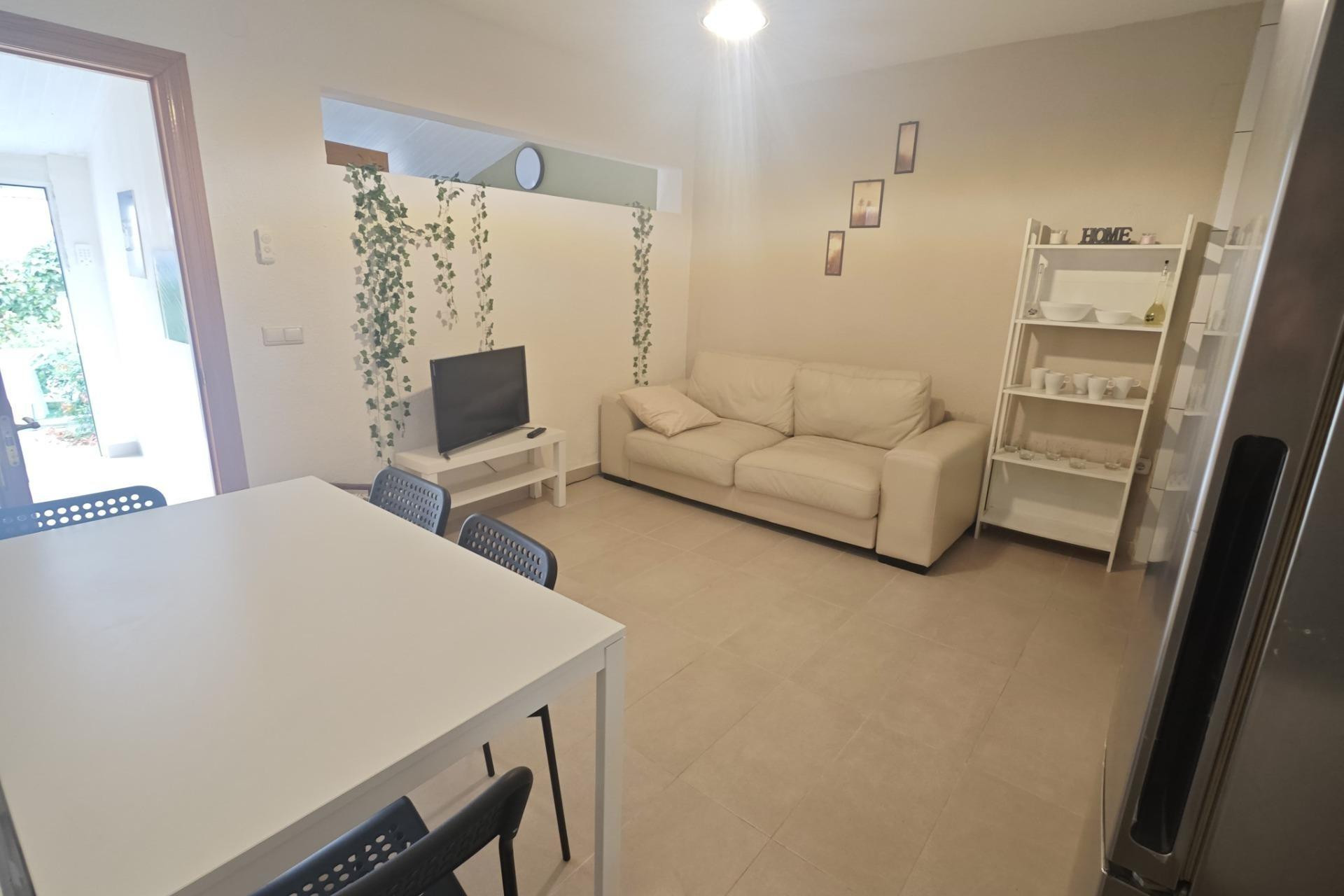 Reventa - Bungalow - Planta Baja - Torrevieja - torrevieja