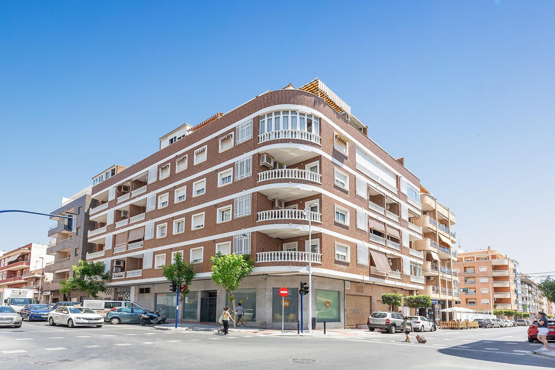Reventa - Comercial - Torrevieja - Centro