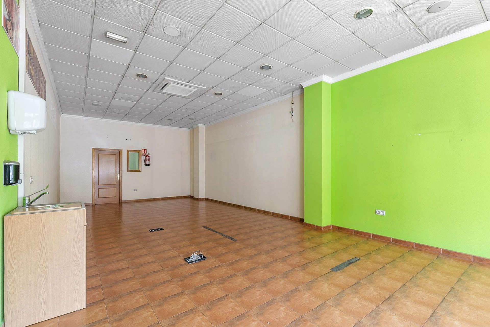 Reventa - Comercial - Torrevieja - Centro
