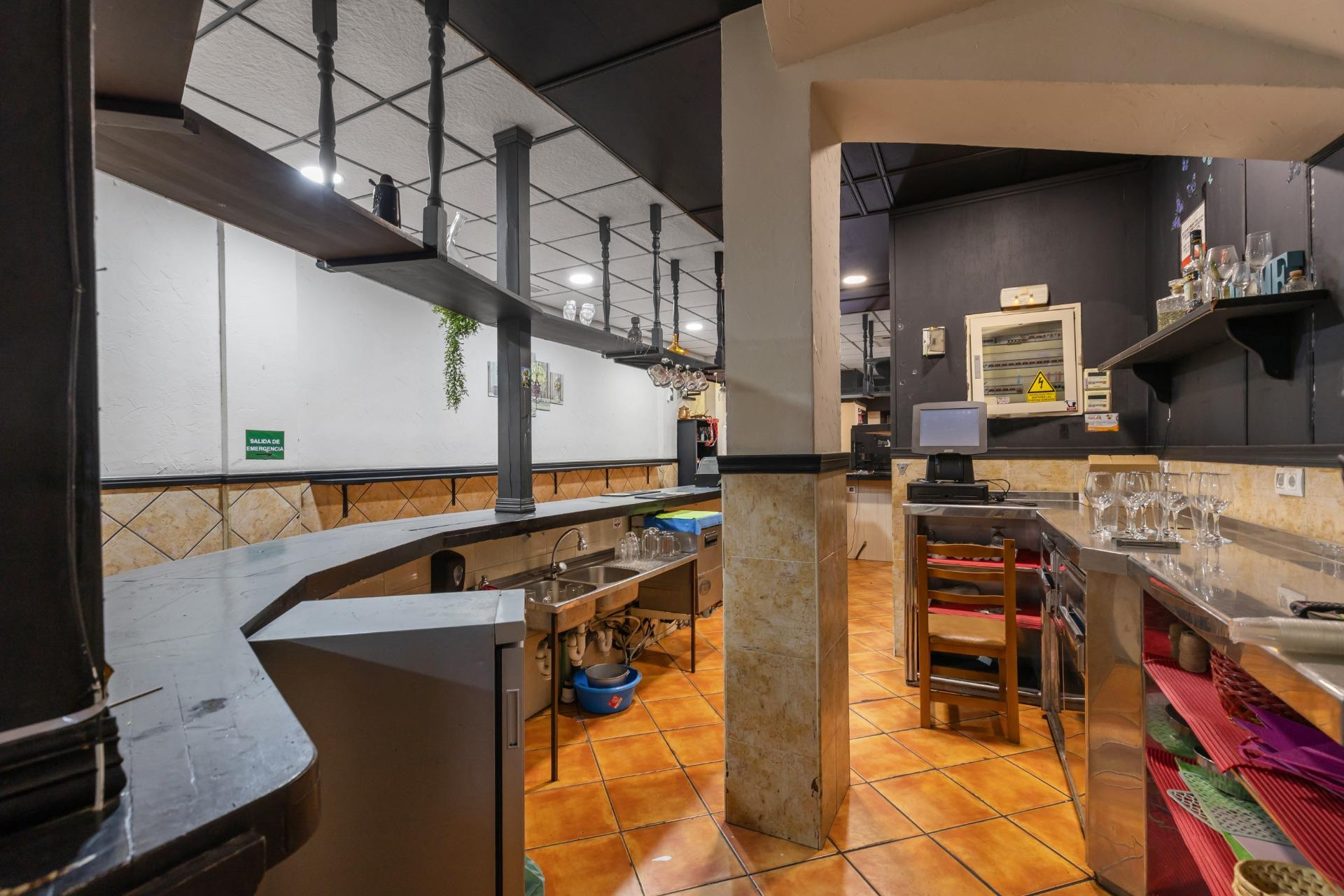 Reventa - Comercial - Torrevieja - Estacion de autobuses