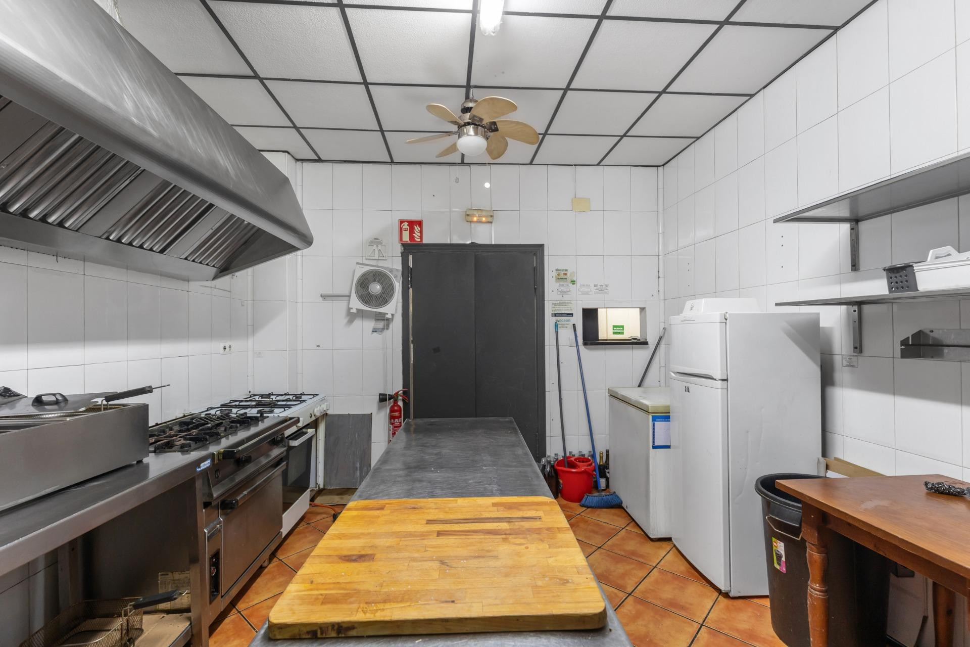 Reventa - Comercial - Torrevieja - Estacion de autobuses