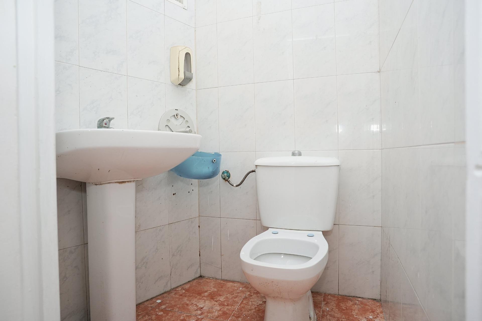 Reventa - Comercial - Torrevieja - Estacion de autobuses