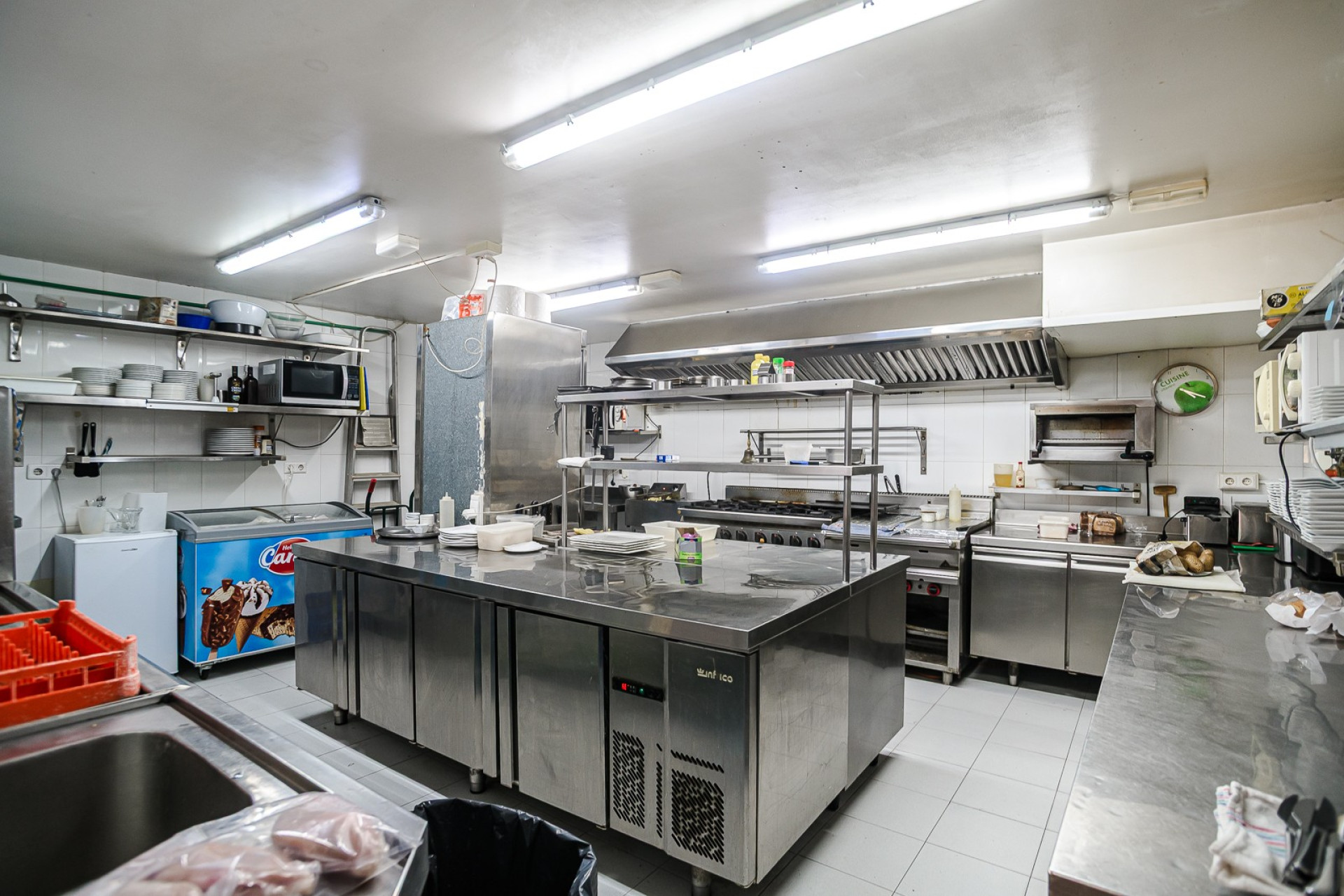 Reventa - Comercial - Torrevieja - La Veleta