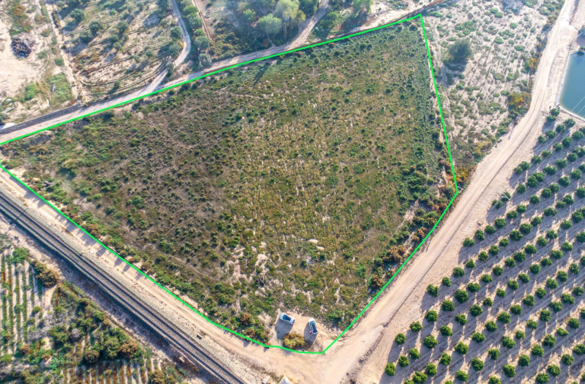 Reventa - Country land - Crevillent - Comunidad valenciana