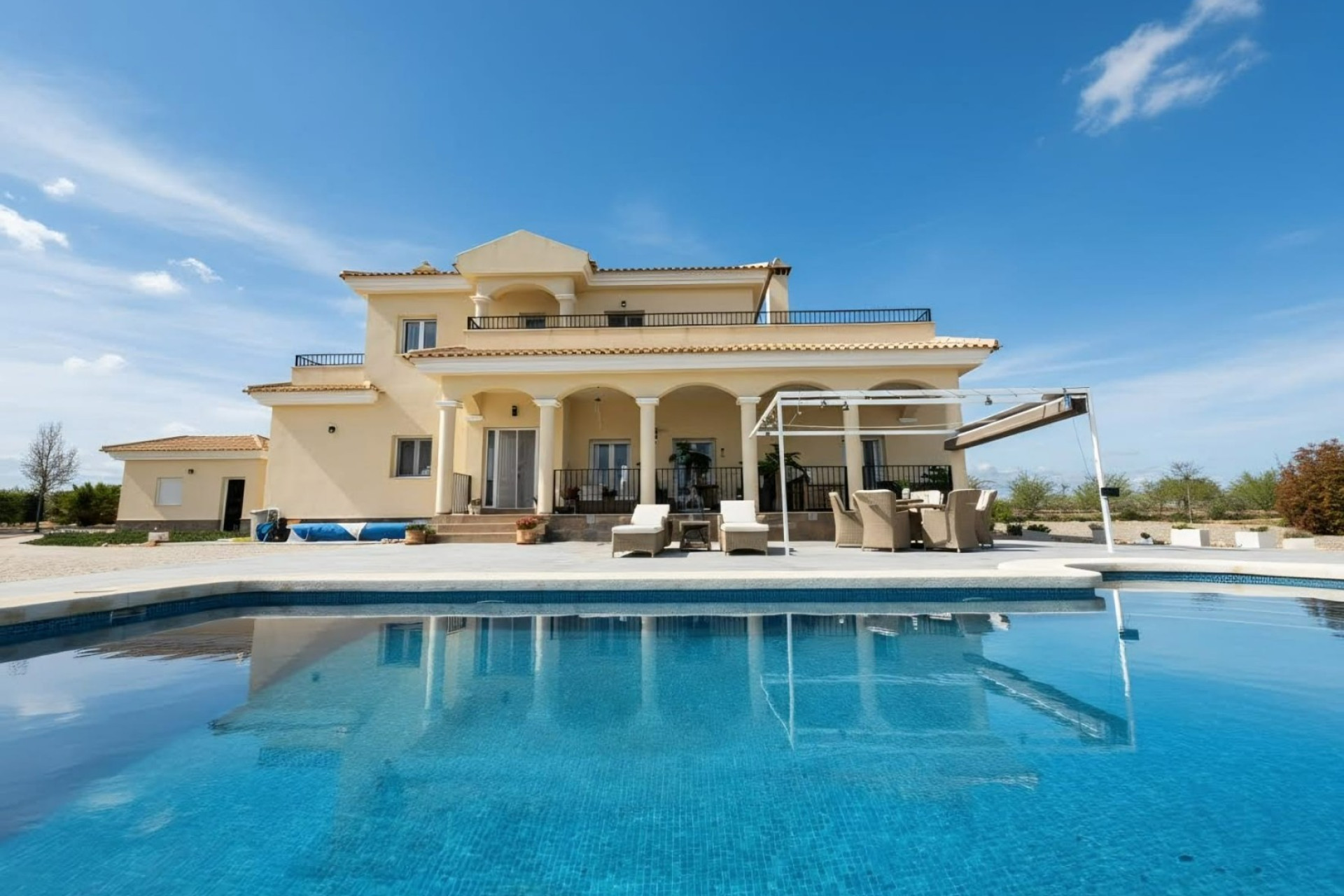 Reventa - Country Property - Pinoso - Pinoso - Country