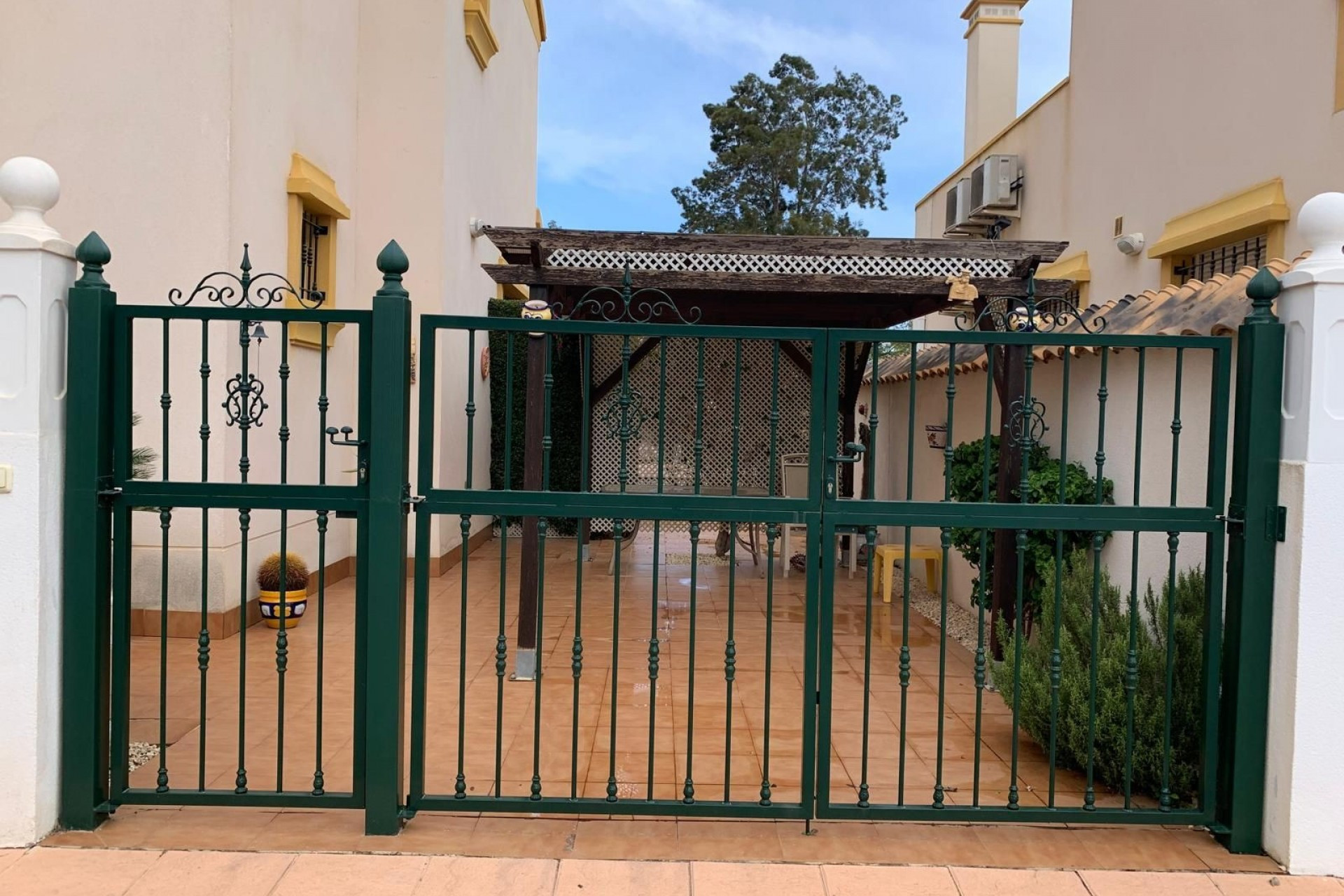 Reventa - Detached House / Villa - Guardamar del Segura - EL RASO