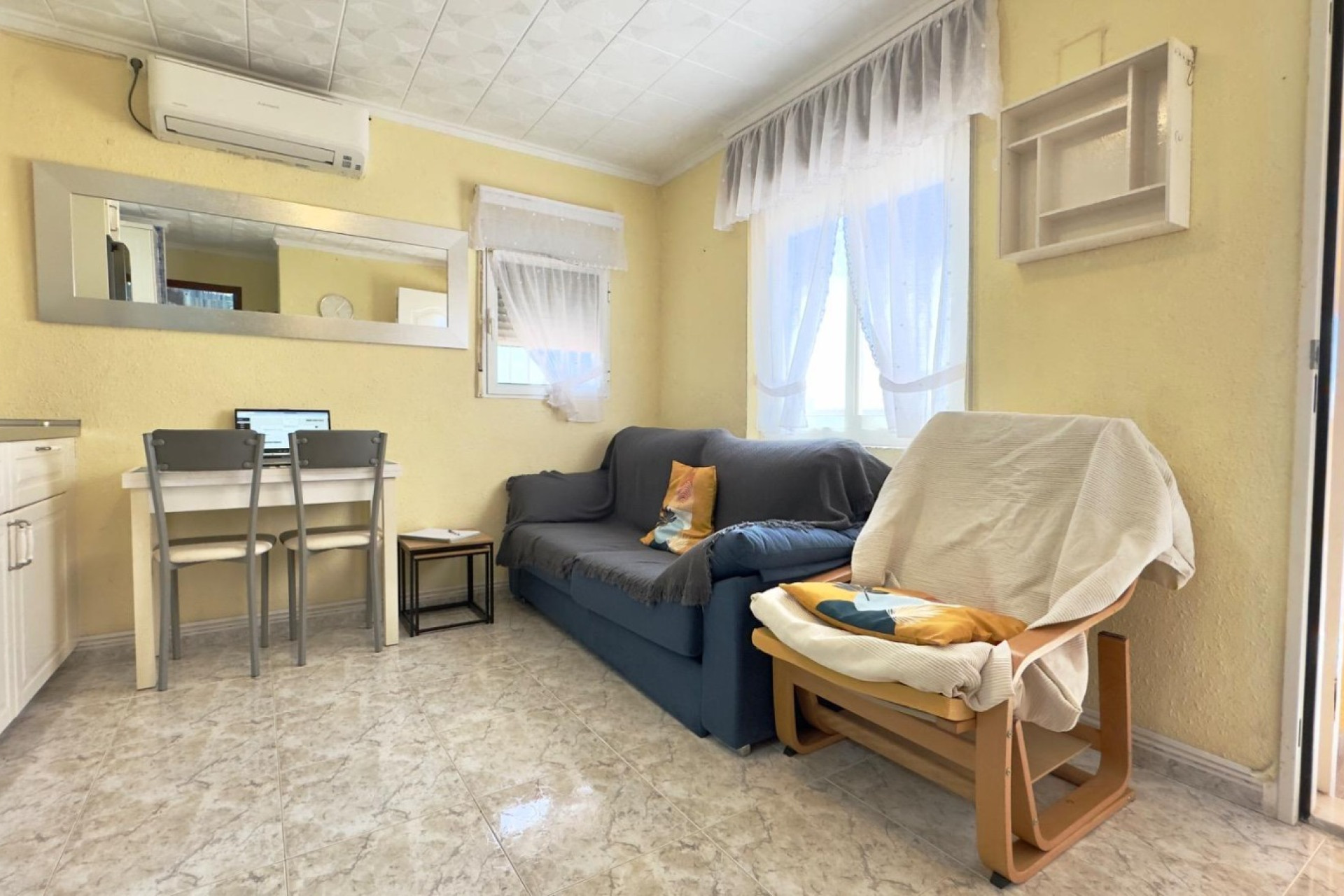 Reventa - Detached House / Villa - Torrevieja - Torreta III