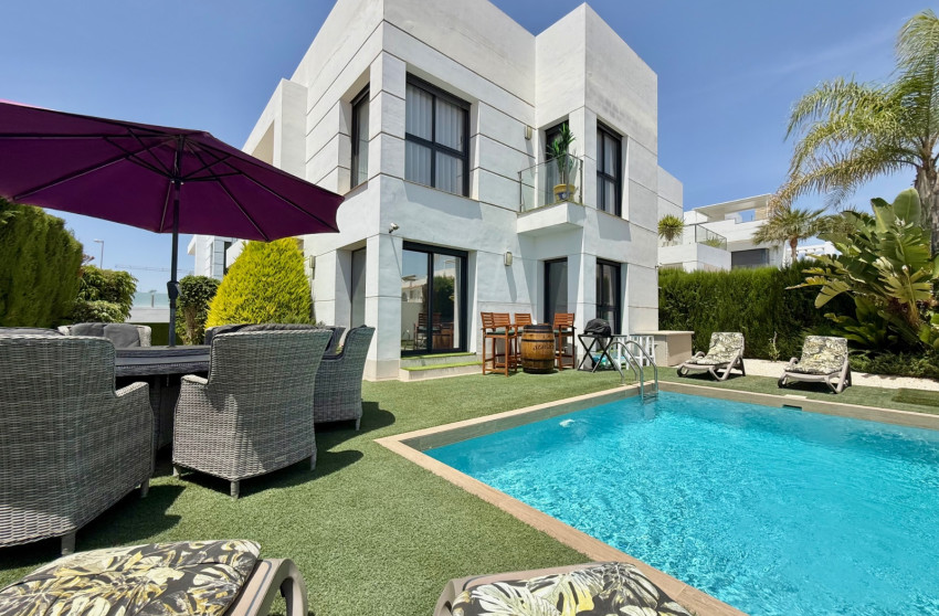 Reventa - Detached Villa - Ciudad Quesada - Doña Pepa