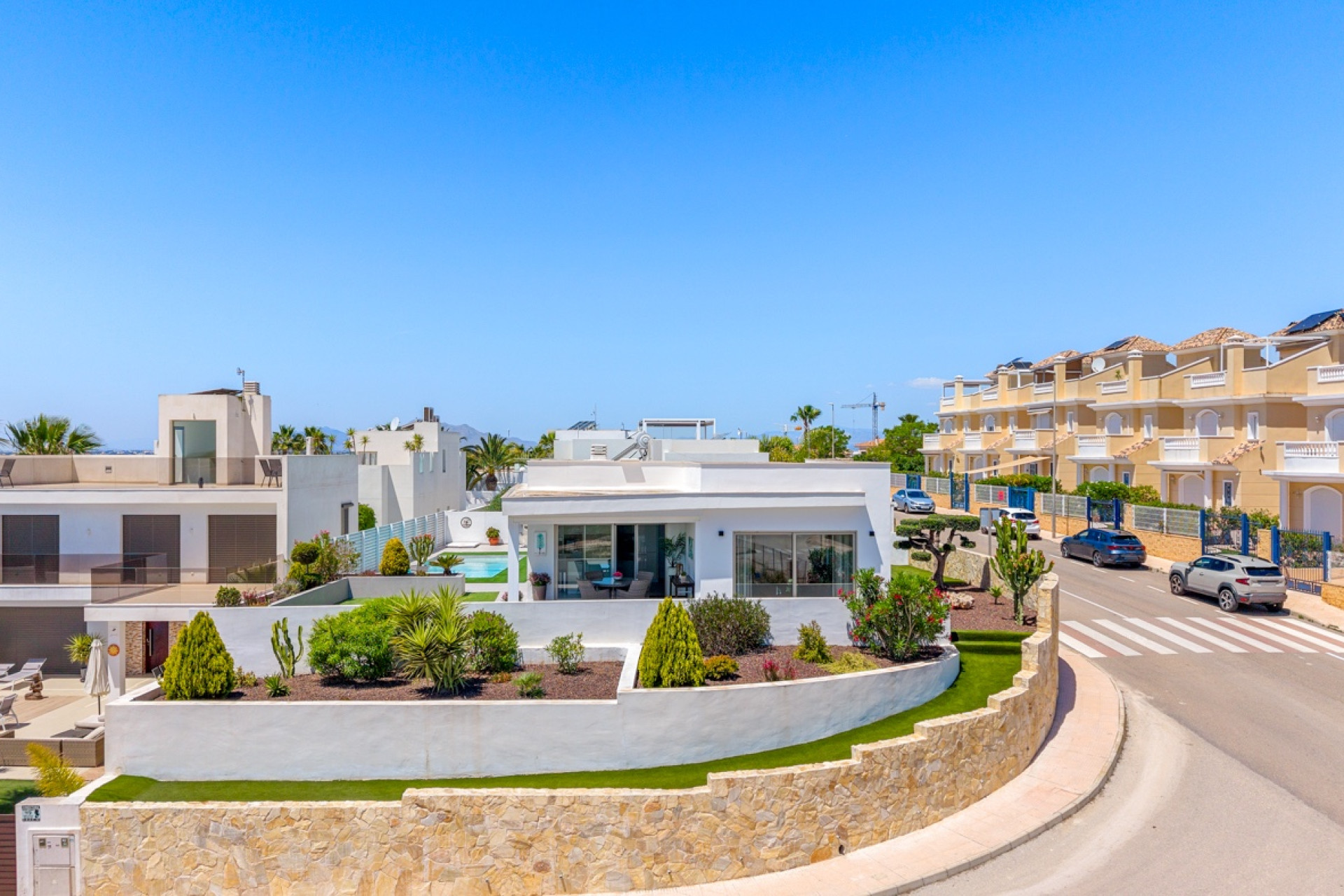 Reventa - Detached Villa - La Marina - La Marina - Urbanization