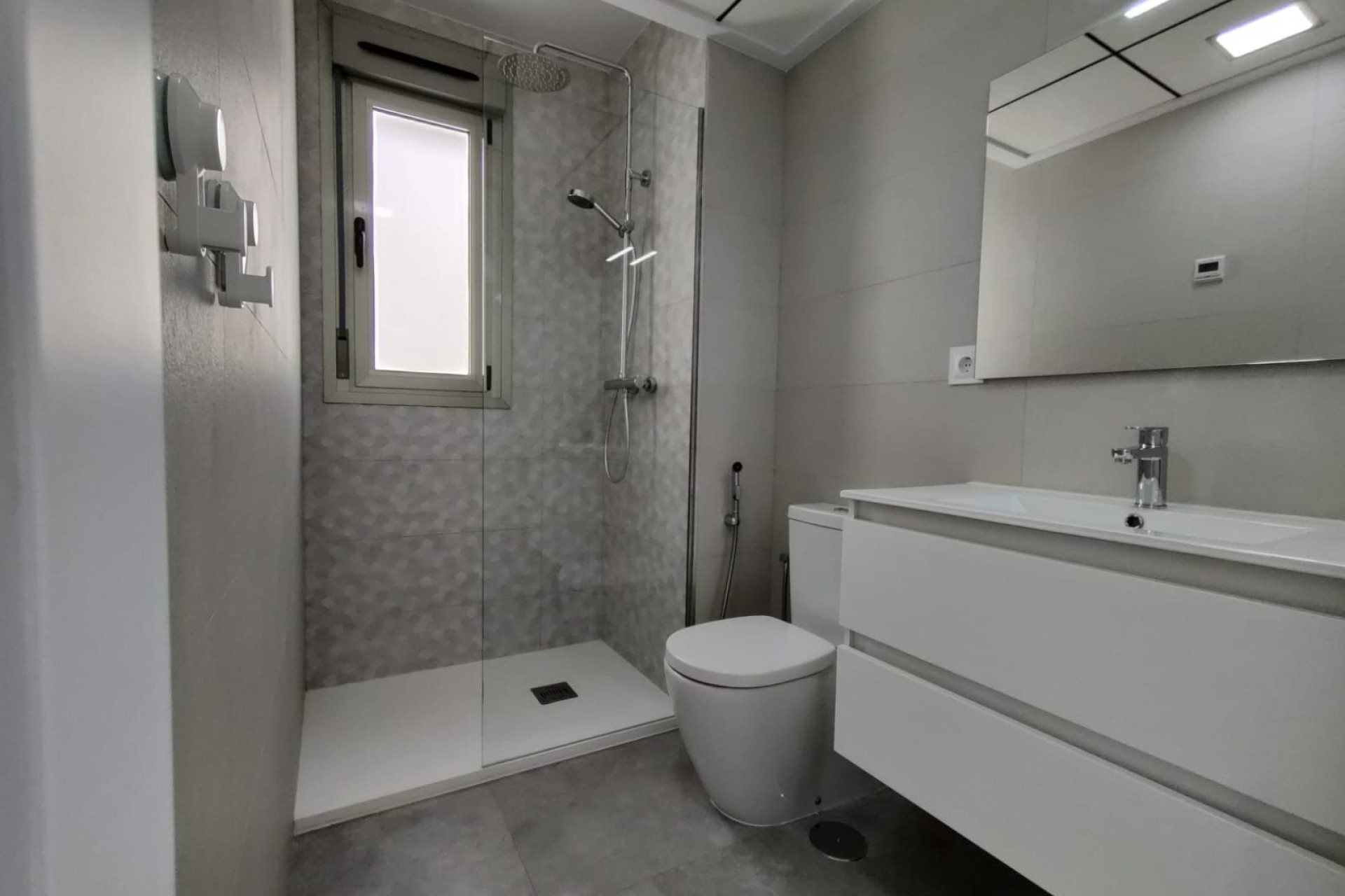 Reventa - Detached Villa - Orihuela Costa - Villamartin