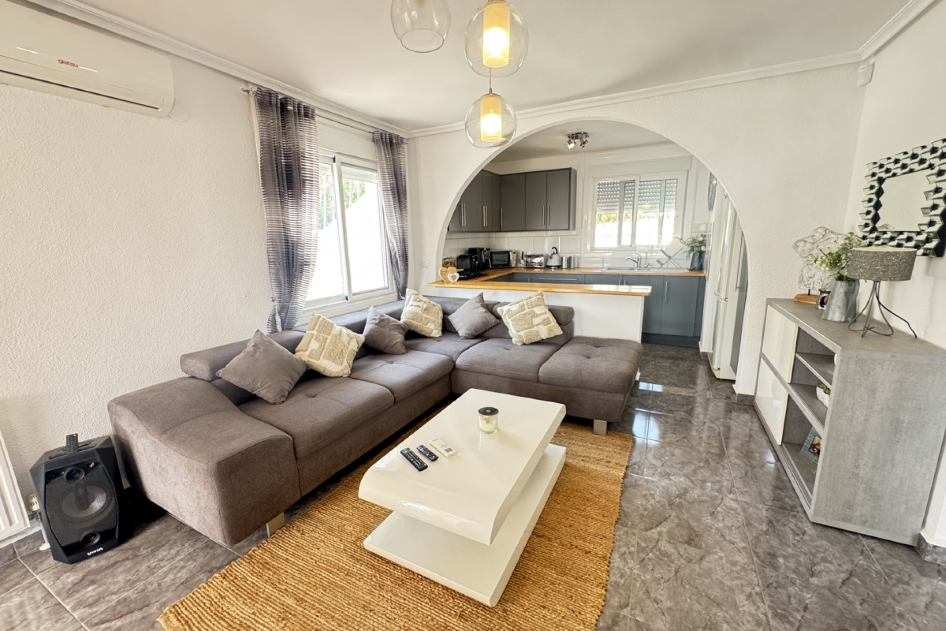 Reventa - Detached Villa - Orihuela Costa - Villamartin